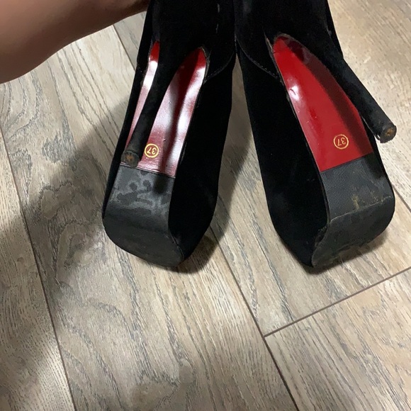 velvet sparkle boot heels - Picture 5 of 8